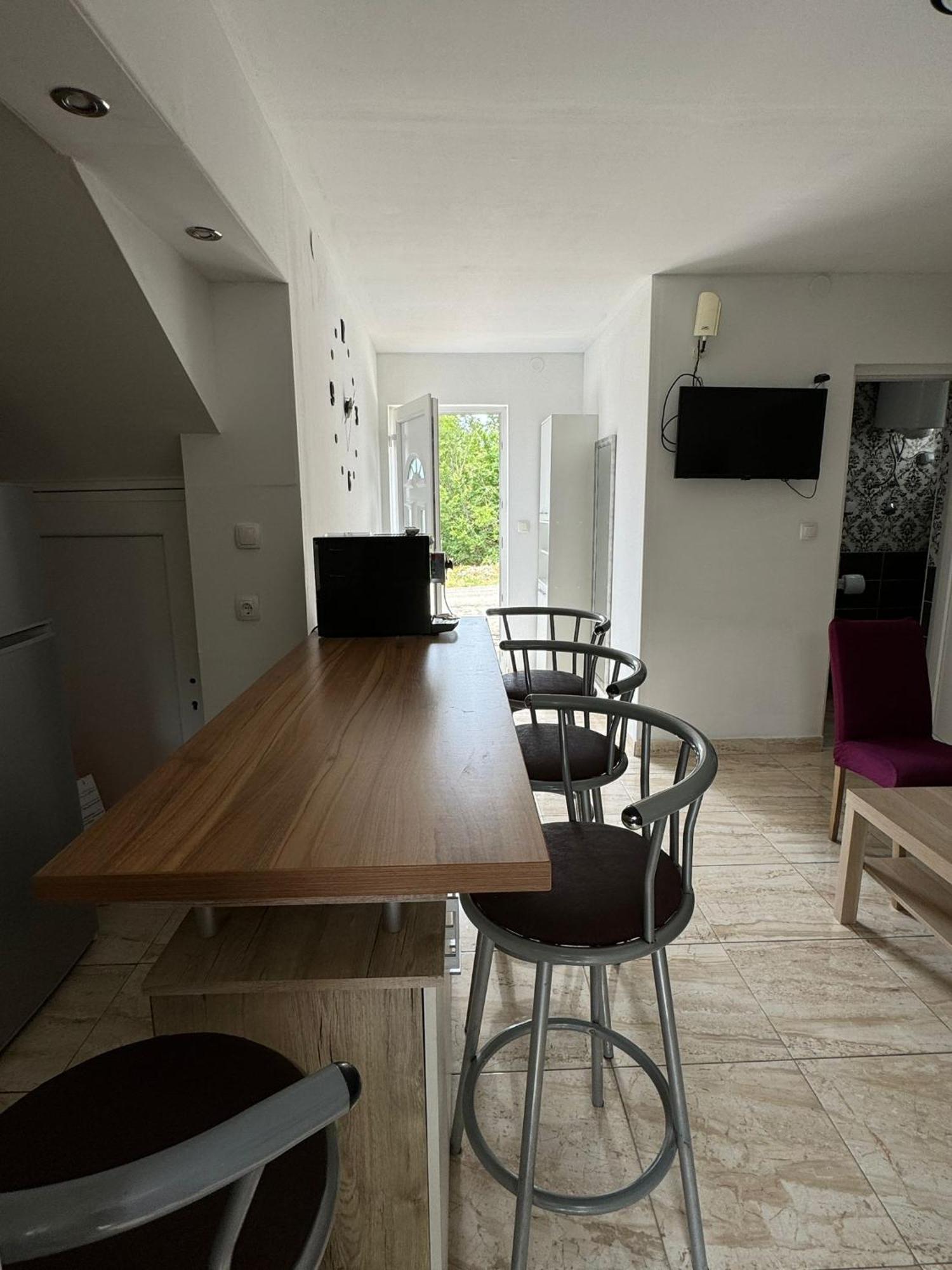 Studio Apartments Mt Smrika Exterior foto